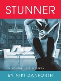 Stunner: A Ronnie Lake Mystery